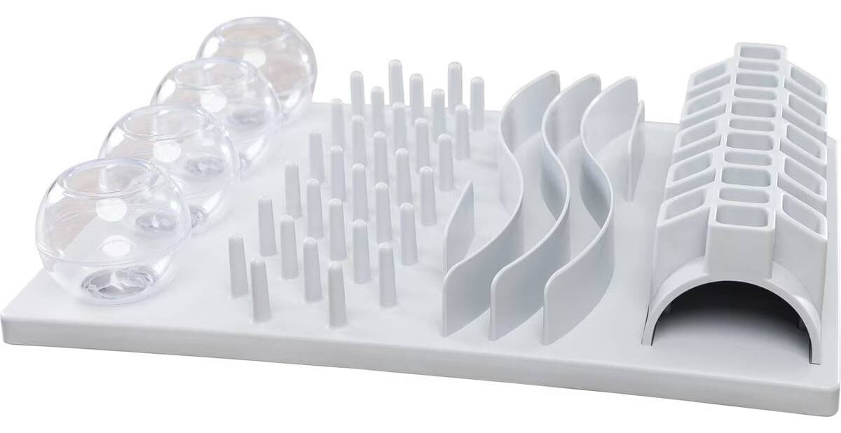 TRIXIE 5-in-1 Activity Board for Cats