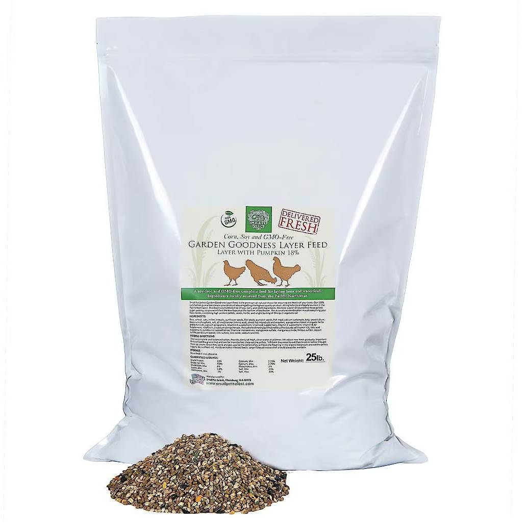 Small Pet Select Chicken Layer Feed Corn and Soy Free
