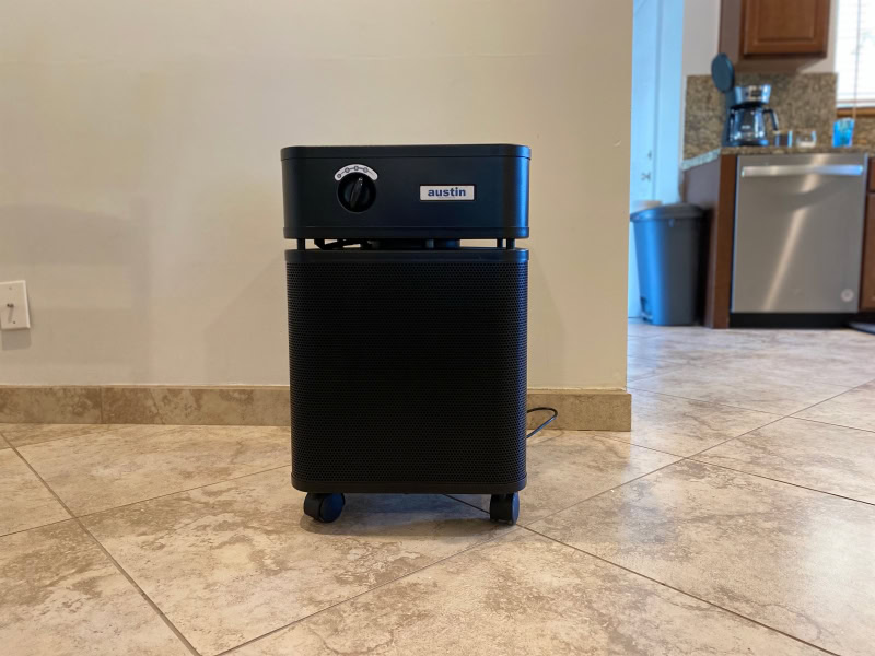 Austin HealthMate Air Purifier - product in the kitchen