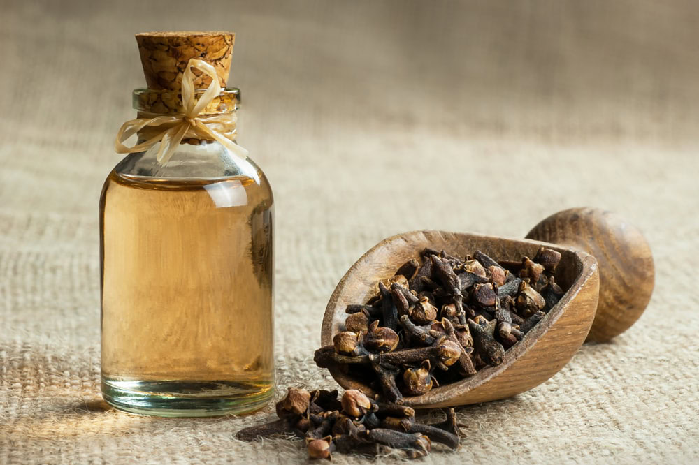 Cinnamon essential oil
