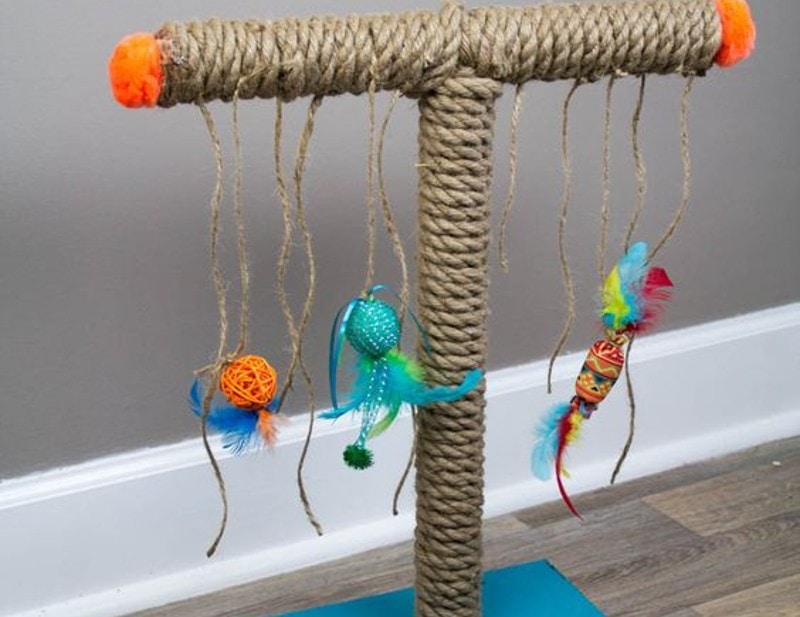 DIY Cat House
