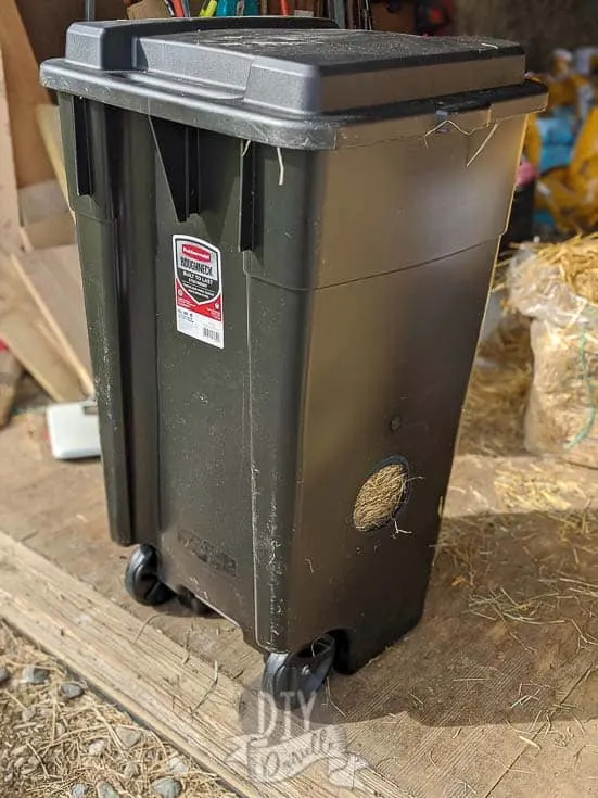 DIY Hay Feeder on Wheels