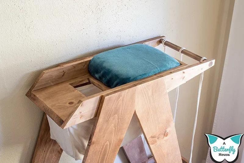 DIY No Sew Cat Hammock