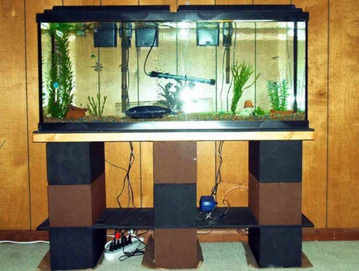 DIY Strong, Inexpensive Aquarium Stand