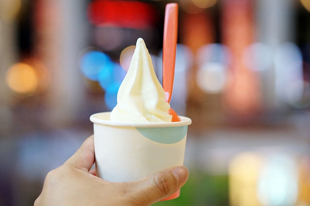 Frozen yogurt Ice cream