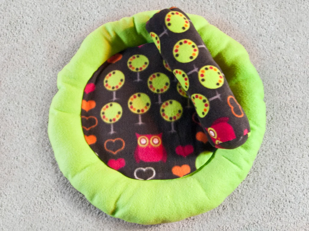 Round Cat Bed and Bolster Pillow
