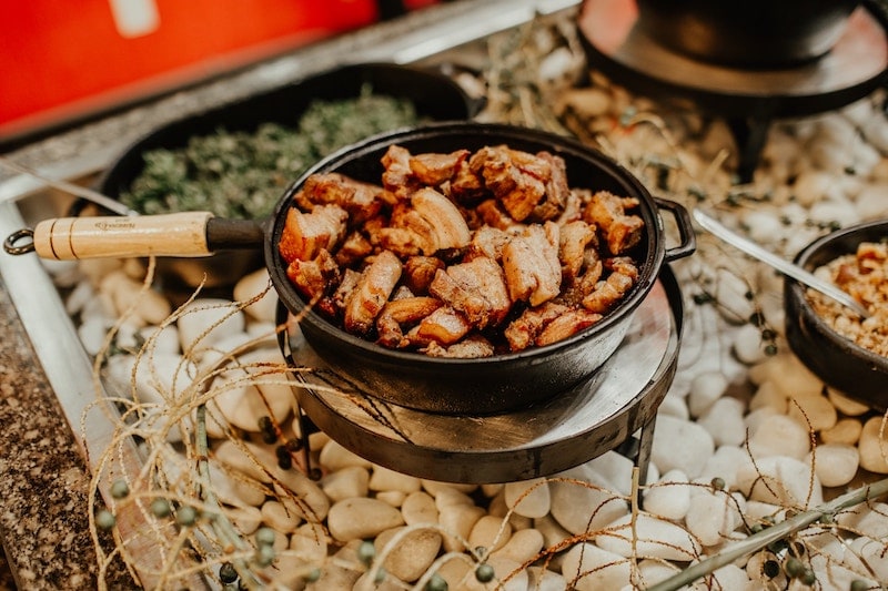carne asada meat in small pan