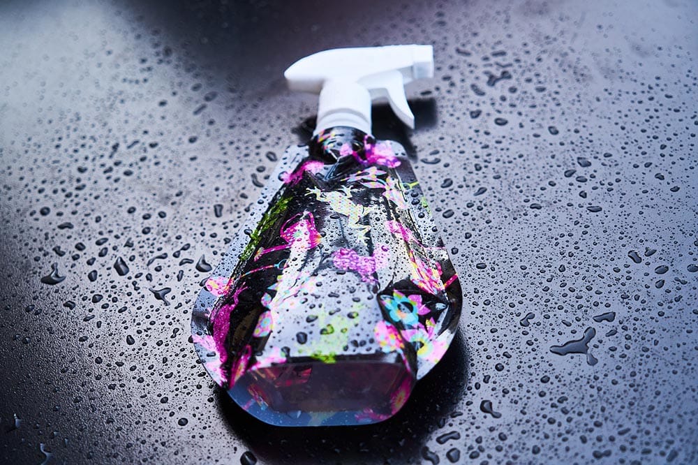 spray bottle floral design